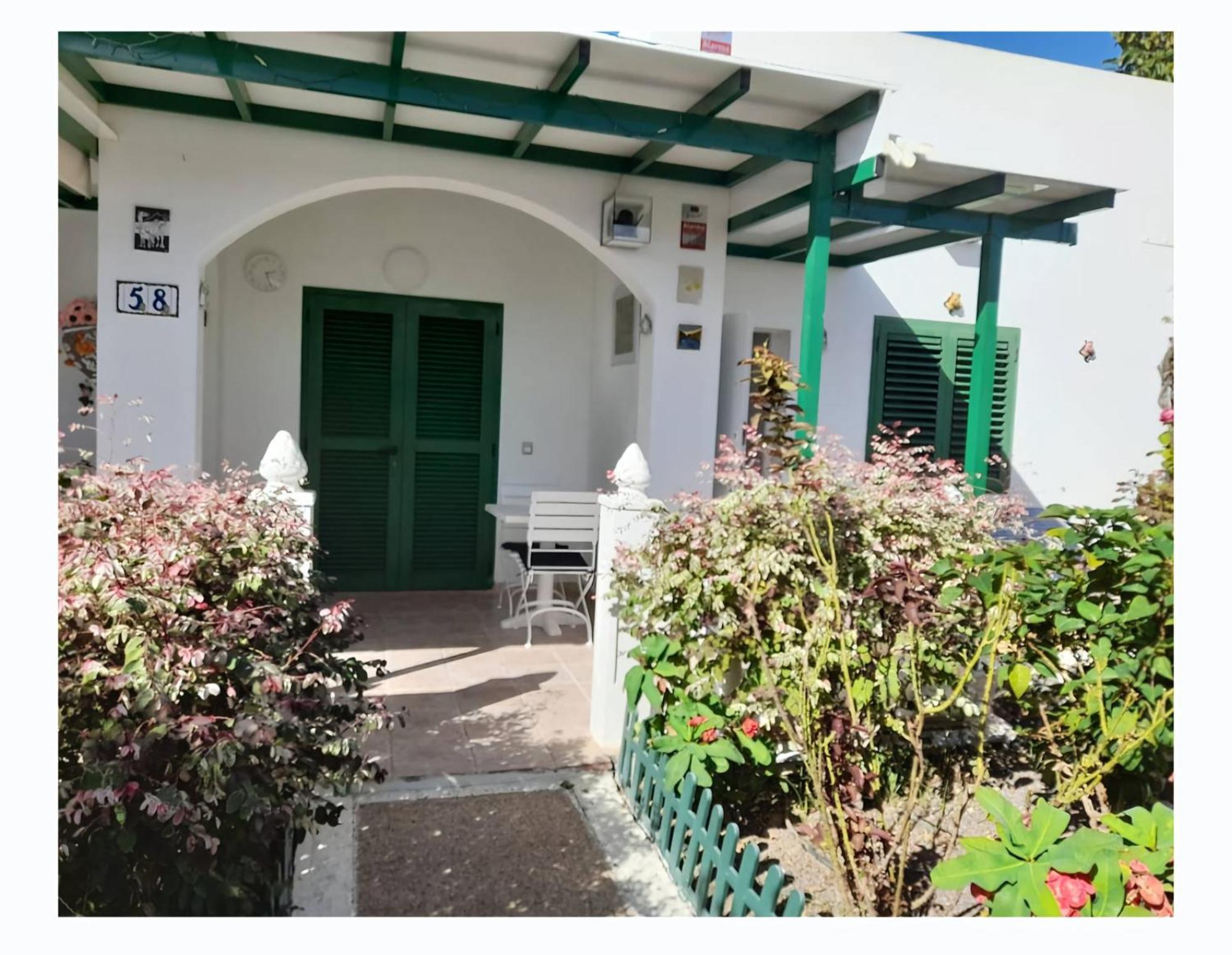 Apartamento Bungalows Isabel Maria Playa Blanca  Exterior photo
